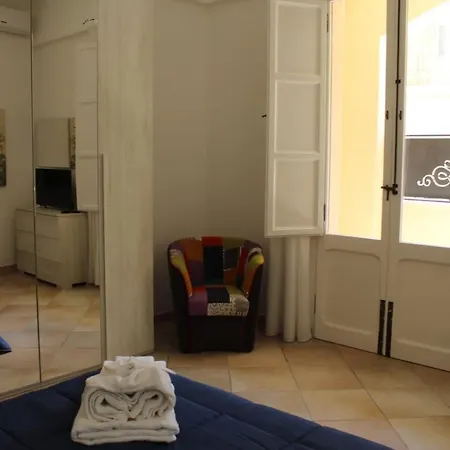 Ohana: Casa Nel Centro Di Lecce Exterior foto