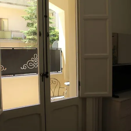 Ohana: Casa Nel Centro Di Lecce Exterior foto